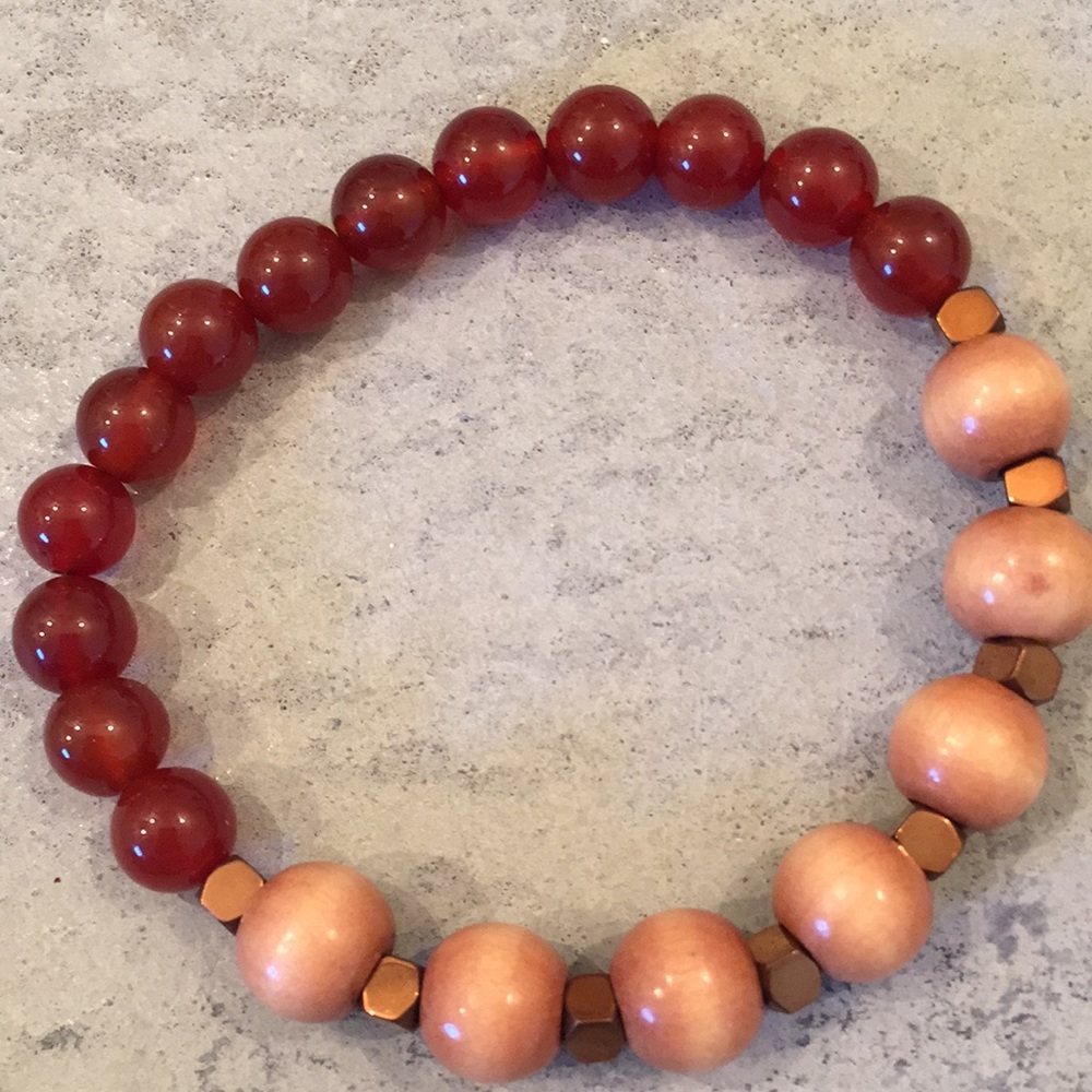 Natural carnelian stone bracelet